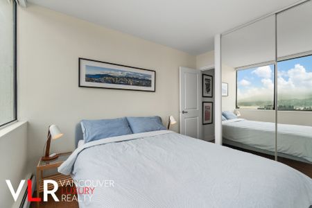 Penthouse in Downtown Vancouver, BC - Photo 5