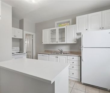 418 MAIN Street W, Hamilton, Ontario, L8P1K6 - Photo 4