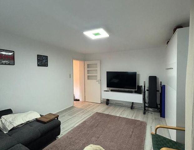 ***Moderne 1-Zimmer-Wohnung mit KÜCHE – Nähe Uni & Hbf *** - Photo 1