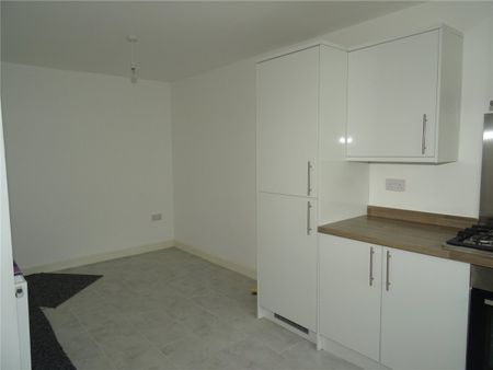 Tunwell Street, Bradford, West Yorkshire, BD2 - Photo 4