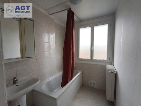 Location Appartement 4 pièces 66m² BEAUVAIS 60000 - Photo 2