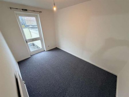 Berkeley Court, High Street, Cheltenham, GL52 - Photo 4