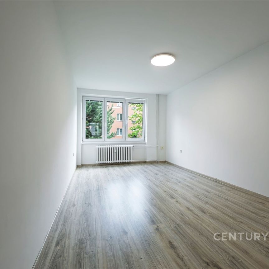 Pronájem bytu 2+1 55 m², Vančurova 1699, Nový Jičín - Photo 1