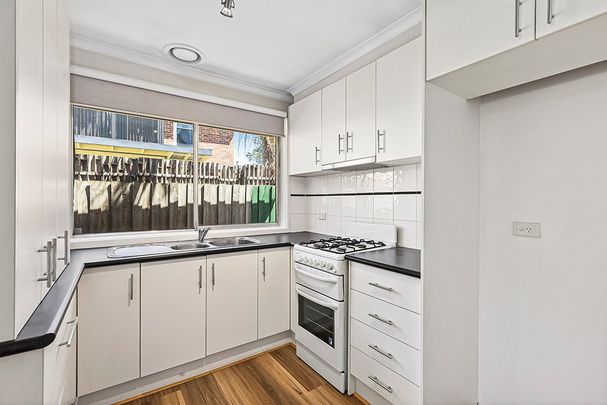 Unique One Bedroom Retreat - Photo 1