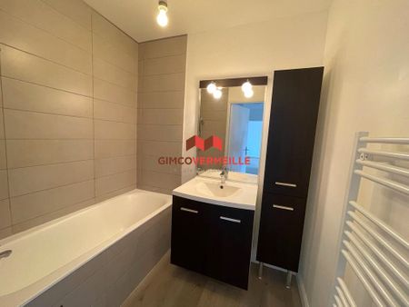 Location Appartement 2 pièces 46m² - Photo 2