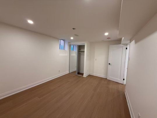 For Lease - Bsmt 1438 Winterbourne Drive, Oakville, Ontario - Photo 1