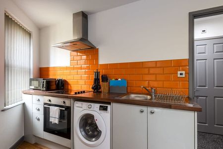 Blackwall - Photo 3