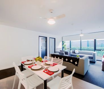 6 Bedroom Apartments - Photo 5