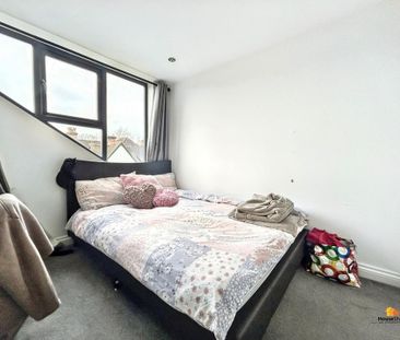 1 bedroom property to rent - Photo 2