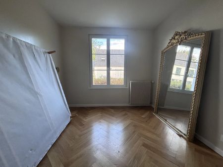 Location Appartement 6 pièces 111m² CESSON 77240 - Photo 5