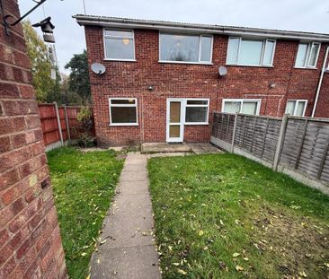 3 bedroom semi-detached house to rent - Photo 5