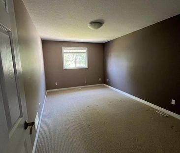 For Lease - 1993 Denview Avenue, London North, Ontario - Photo 3