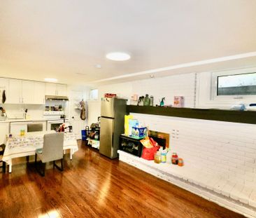 For Lease - 12 Banbury Court, Aurora, Ontario - Photo 5