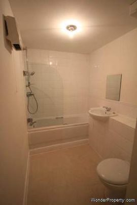 2 bedroom property to rent in Ipswich - Photo 1