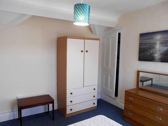 Room, South Rd, Caernarfon, LL55 - Photo 1