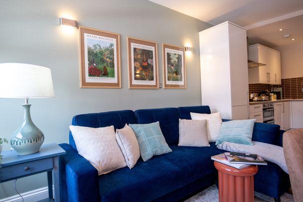 2 Bed Flat, Brighton, BN1 - Photo 1