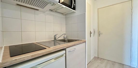 Location Appartement 1 pièce 19m² TOURS 37000 - Photo 2