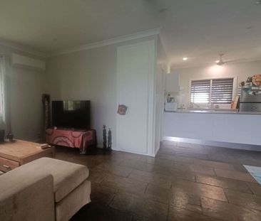 Cairns North - Photo 3