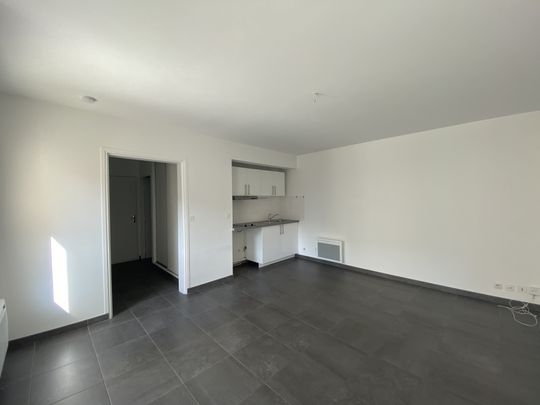 Location Appartement 1 pièce 29m² PALAISEAU 91120 - Photo 1