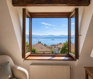 SPACIEUX ATTIQUE AVEC VUE LAC ET MONT-BLANC - Photo 1