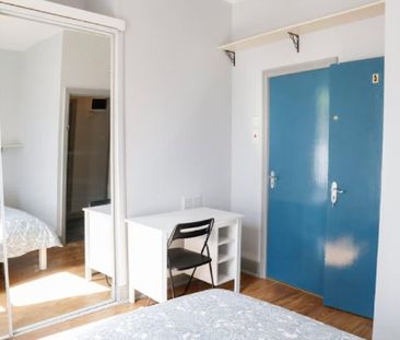 Room for rent, Royal Canal Terrace (Dublin City, Ireland) - Photo 3