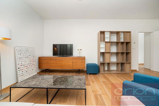 Apartment for rent, 1+KK - Studio, 65m - Photo 1