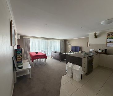 Belconnen - Photo 1
