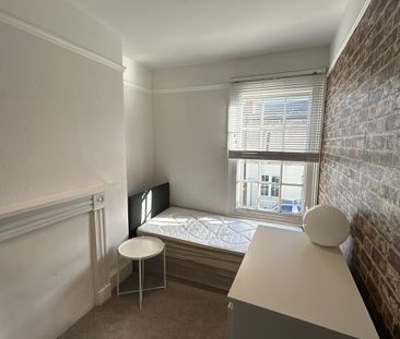 St. Pauls Street North - Photo 1