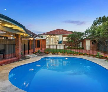 Stunning Renovated Family Home with Prized Address in Heart of Lane... - Photo 3