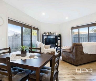 Welcome Home - Photo 1