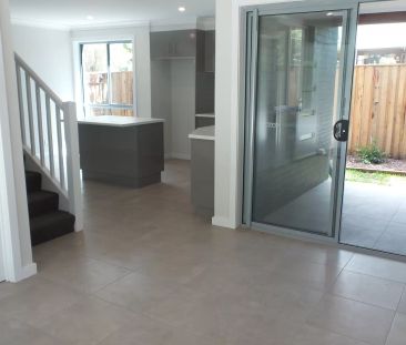 Modern Town House - Photo 1