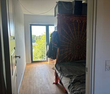 Lys og fuldt møbleret 3-værelses – 12 måneders leje - Photo 5