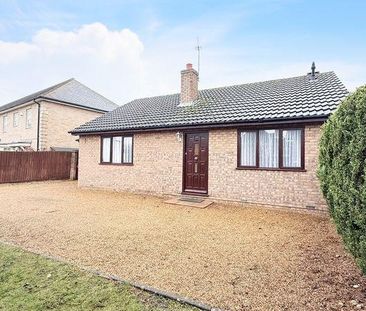 2 bedroom bungalow to rent - Photo 1