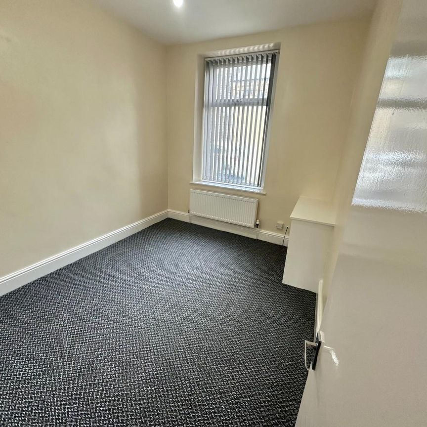 Walton Street, Colne - Photo 1
