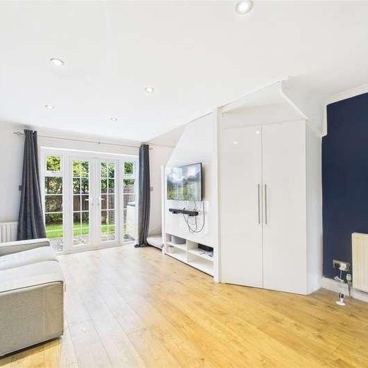 Daventry Court, Bracknell, Berkshire, RG42 - Photo 1