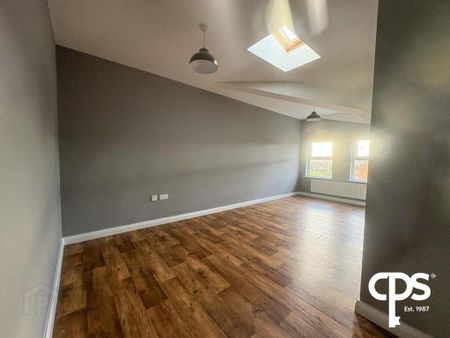 Apt 10 Reynolds House, 88-94 William Street, Lurgan, BT66 6TE - Photo 2