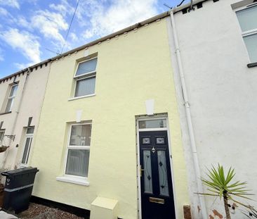2 bedroom terraced house to rent - Photo 4