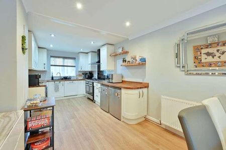 Laidon Square. Hp, Hemel Hempstead, HP2 - Photo 4