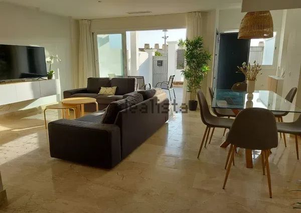 Alquiler de chalet adosado en Calle Cáceres, 99