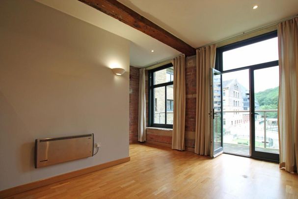 2 bedroom flat to rent - Photo 1
