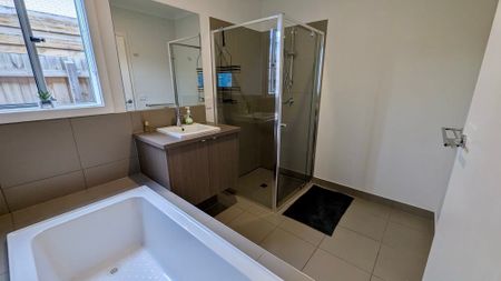 Point Cook - Photo 2