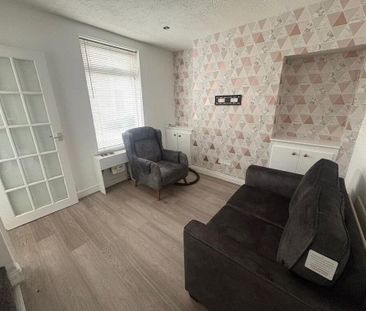 85 Kilburn Street, Belfast, BT12 6JT - Photo 2