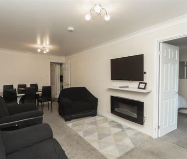 Clarence Street, Dartmouth - Photo 2