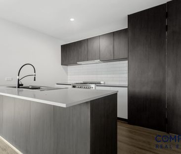 Live in Luxury with a Brand New Family Home - Photo 2