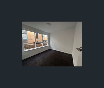 BEAUTIFUL GROUND FLOOR TWO BEDROOM APARTMENT IN QUIET LOCATION | FL... - Photo 1