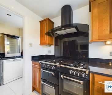 Belvoir Close, Mountorrel, LE12 7BL - Photo 6
