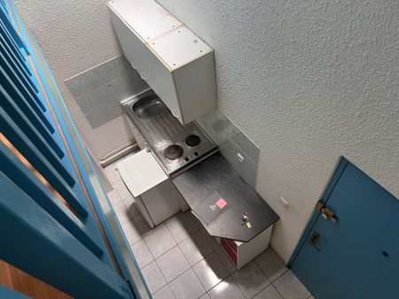 Location Appartement 1 pièce 23m² CHAMBERY 73000 - Photo 2