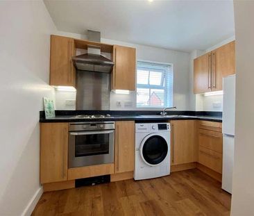 Erw Hir, Brackla, Bridgend County Borough, CF31 - Photo 2