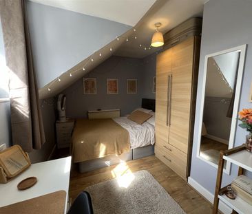 Newport View, Headingley, LS6 3BX, Leeds - Photo 2