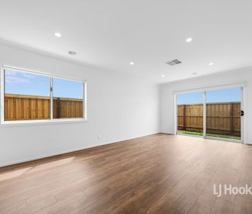 29 Imitation Road, Tarneit VIC, Belconnen - Photo 2